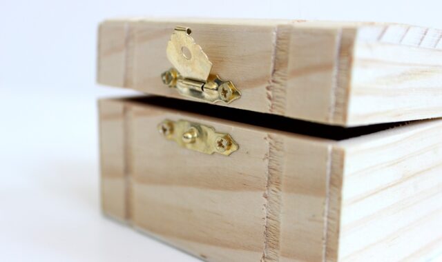 craft, wooden, treasure, box, wood, storage, jewelry, trunk, light, chest, secret, precious, lock, wealth, open, safe, security, treasure box, unlock, figurative, perception, explore, object, past, symbol, look, search, exploration, saturated, souvenir, discover, old, nostalgic, toy, key, undo, gift, secret, safe, safe, safe, treasure box, unlock, unlock, discover, discover, discover, discover, discover
