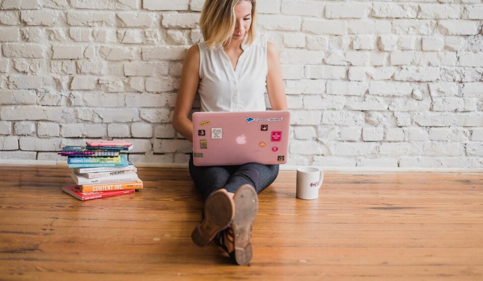 influencer, writing, girl, woman, typing, on computer, content marketing, typing on floor, written, words, handwriting, brown computer, brown laptop, brown marketing, brown writing, influencer, influencer, influencer, influencer, writing, writing, writing, writing, writing, typing, content marketing