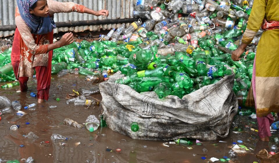 landfill, waste disposal, garbage, recycling, worker, child labor, rubbish, trash, landfill, landfill, landfill, child labor, child labor, child labor, child labor, child labor