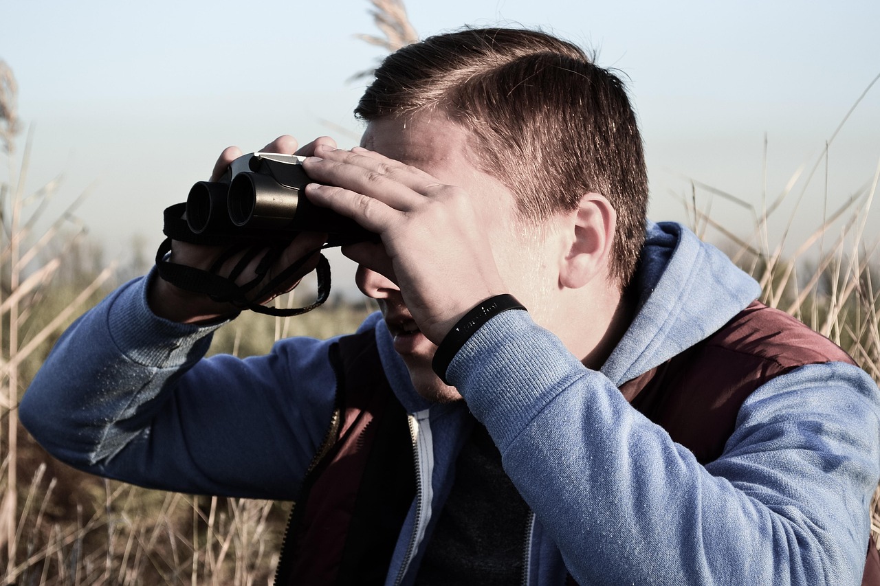 binocular, spying, looking forward, male, person, young, curious, freedom, lifestyle, binocular, spying, looking forward, looking forward, looking forward, looking forward, looking forward
