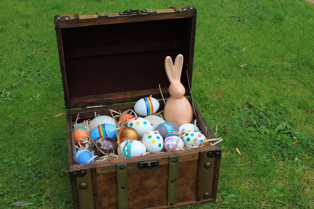 eggs, free wallpaper, wallpaper hd, dyed, rabbit, 4k wallpaper 1920x1080, 4k wallpaper, hd wallpaper, bunny, mac wallpaper, chest, wallpaper 4k, cool backgrounds, trunk, treasure, nesting material, straw, chicken eggs, box, beautiful wallpaper, collection, full hd wallpaper, festival, backdrop, background, colourful, desktop backgrounds, painted, laptop wallpaper, windows wallpaper, design, food, boiled eggs, decorated, free background, happy easter, cheerful