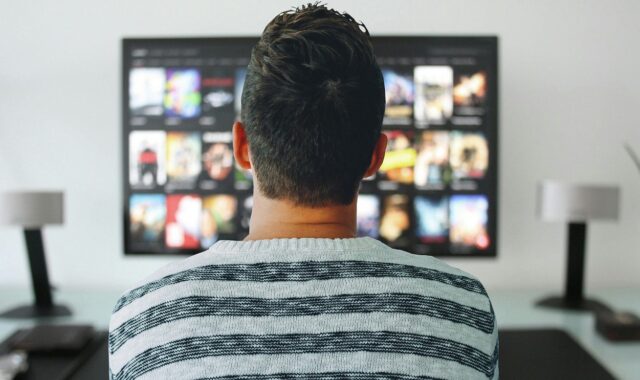 new year, man, tv, watching, room, office, modern, technology, screen, watching control, home, desk, table, concept, video, netflix, entertainment, media, digital, film, presentation, play, network, searches, episode, movies